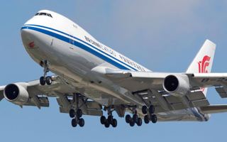 B747
